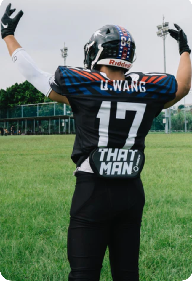 4 Top Benefits on Wearing a Football Backplate for Performance
